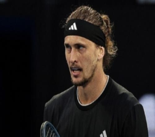 晋级16强！澳网男单第三轮：3号种子兹维列夫以31击败诺里