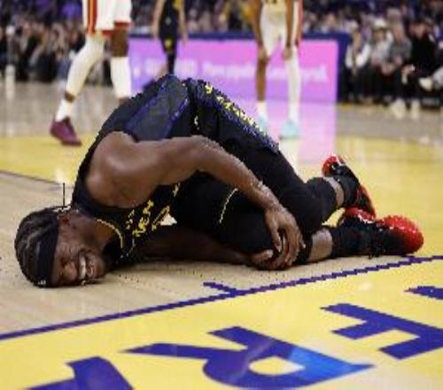 拓媒发问：巴特勒赛季报销我们是不是可以对勇士完成超越