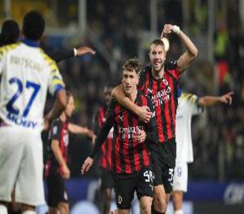 意媒：萨勒马科尔斯仍单独训练，若明后