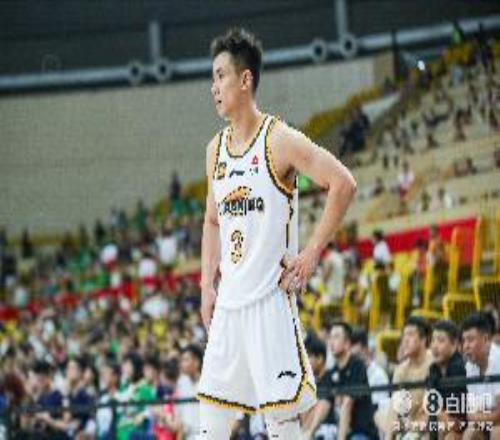 外线没谱！赵继伟9中4拿到12分7板6助三分6中1