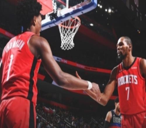 正负值最高二人组！火箭赢球海报：封面为杜兰特+阿门击掌瞬间