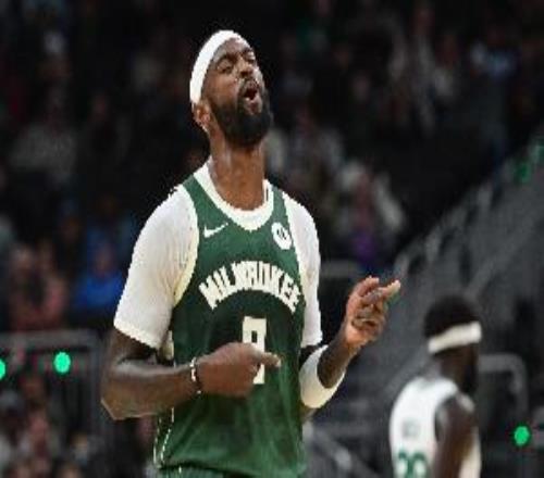 这么多铁人！波蒂斯&罗林斯&哈里斯半场合计14中2仅拿7分