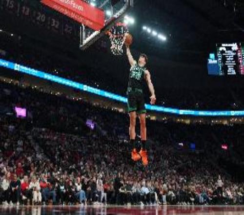 普里查德：冈萨雷斯阿威关键时刻能站出来不可思议让人印象深刻