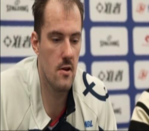 巴尔文：我们不依赖某几个球员的发挥，我们依靠的是整个团队