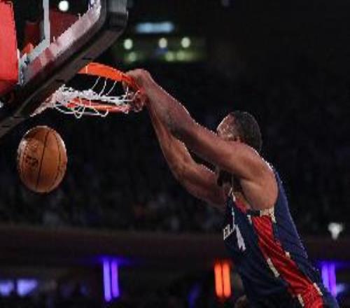 攻防俱佳！莫布里24中13砍下29分13板7助4帽正负值+17