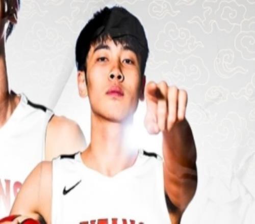 表现不俗！张博源EYBL出场25分钟12投5中&罚球6中4得到15分8板