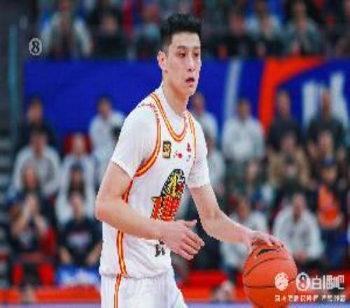 今天是奇兵栾利程半场出战14分钟7中4&三分2中1拿到10分