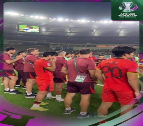 U23国足众将赛后抹泪，助教黄博文鼓励大家：抬起头来已经很棒了