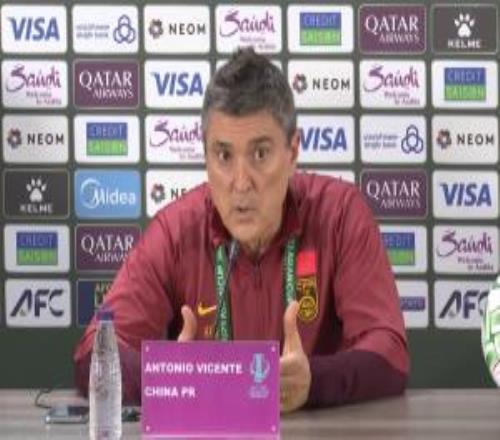 直击安东尼奥：拜合拉木这两天发烧到39度生病不可能踢满90分钟