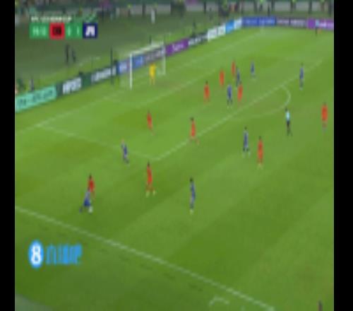 U23国足02落后日本！王钰栋停球被断，小仓幸成反抢后远射破门