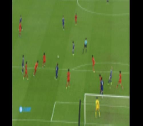 险象环生！日本U23远射稍稍偏出，开场26分钟已经7脚射门