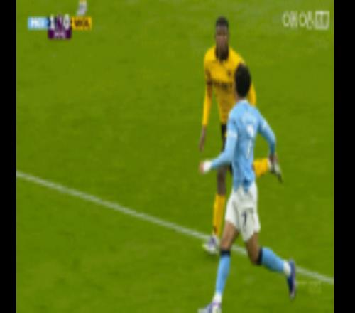 莫斯克拉疑似手球未判点！官方：莫斯克拉的手臂处于自然摆放位置