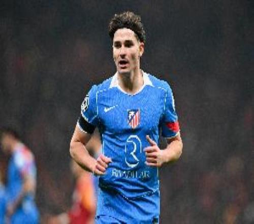 陷入球荒！略伦特：阿尔瓦雷斯非常出色，他不需要有任何改变