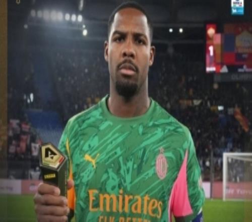 评分8.6当选全场最佳！迈尼昂数据：6次扑救，1次解围，1次拦截