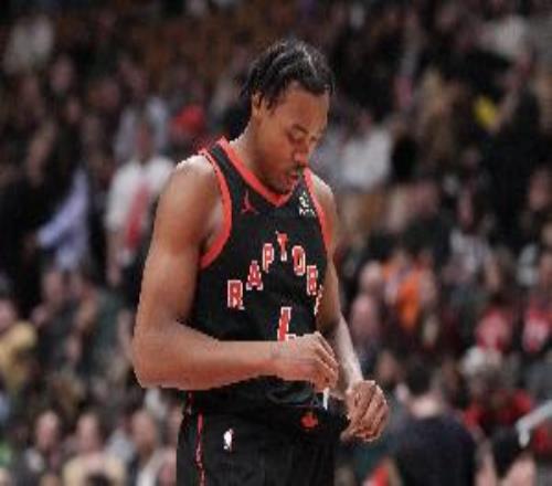 解说：巴恩斯目前表现拿DPOY还不太稳但防阵肯定有他一席之地