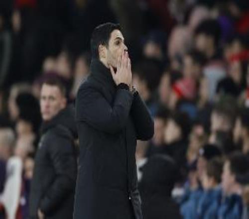 联赛优势缩水至4分！阿森纳近3轮2平1负，7轮不败被曼联终结