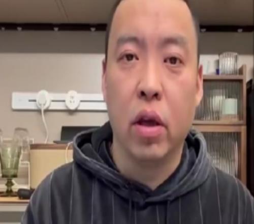 解说：虽然罗斯的巅峰并不那么长久但他留给芝加哥球迷很多享受