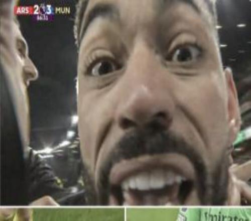 轰入无解世界波！库尼亚原地舞蹈+对镜头爆粗口疯狂庆祝