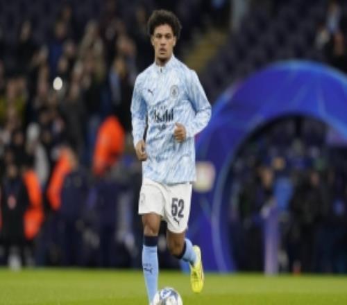 记者：富勒姆准备报价奥斯卡鲍勃，曼城对球员估价约3500万镑