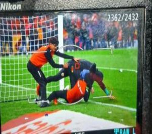 非足联裁委会主席：毛巾不是门将标准装备，若干扰比赛就应该拿走