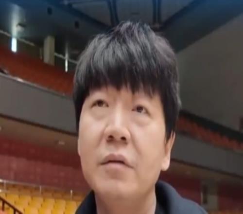 上场力克广厦！邱彪：对防守很满意篮球比赛就要让对手得分更低