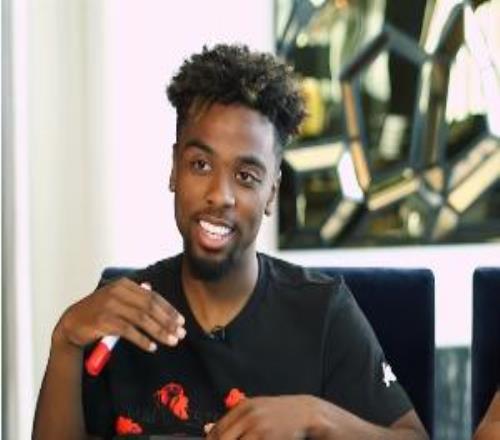 天空体育：狼队与马赛就租借安赫尔戈麦斯进行谈判