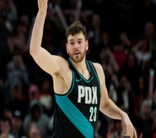 正负值17最低！克林根17中6低效得14分20板13前板惨遭萨尔爆打