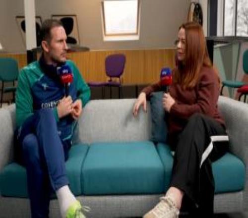 兰帕德：作为教练最困难的是让11人首发，然后让另外10人不高兴