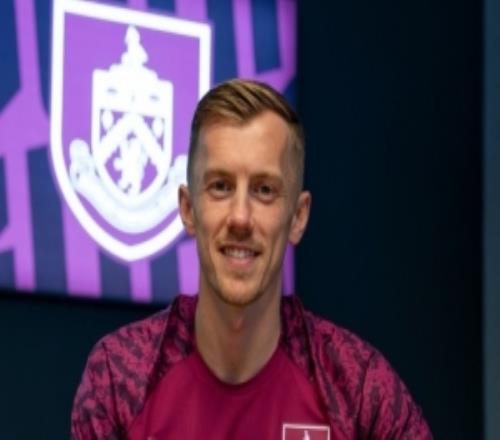 伯恩利官方：西汉姆联中场沃德普劳斯租借加盟，租期至赛季结束