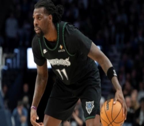 最佳第六人！纳兹里德17中9砍23分8板3助3断1帽三分10中3