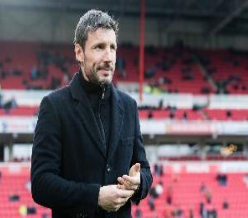 范博梅尔：拜仁不能低估埃因霍温未来我可能接到拜仁的执教邀请