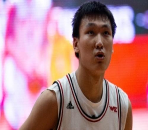 隔人双手暴扣！NCAA常规赛淡厚然替补出场14分钟得到9分3板