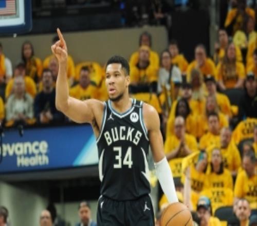 Shams：若雄鹿拖到休赛期字母哥将成到期合同&拥有更多话语权