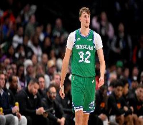 记者：留给弗拉格的时间还有很多很大机会可以刷新詹宁斯的纪录