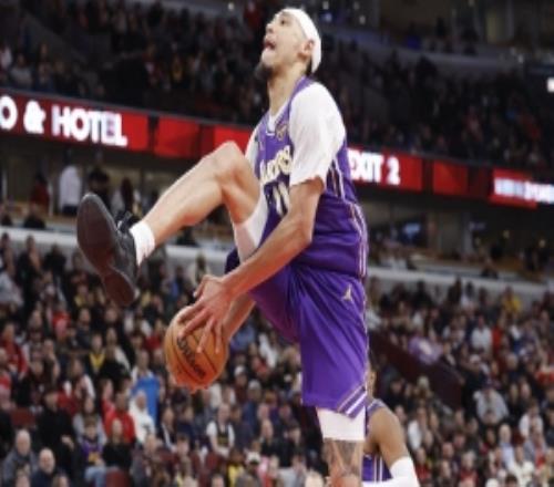 Shams：海斯和卡特布莱恩特已接受邀请将参加全明星扣篮大赛