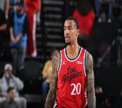 拼尽全力！科林斯11中7贡献18分6板4助三分7中4