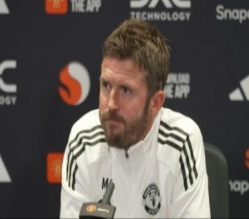 卡里克：预计多尔古将缺席几周B费的表现和稳定性都值得称赞