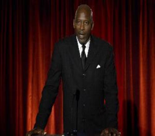 沃西谈湖人的传球：球能传起来进攻就活了防守端也能被带动起来