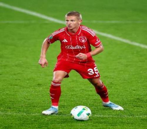 ESPN：津琴科已经通过了阿贾克斯的体检，将签约至本赛季结束