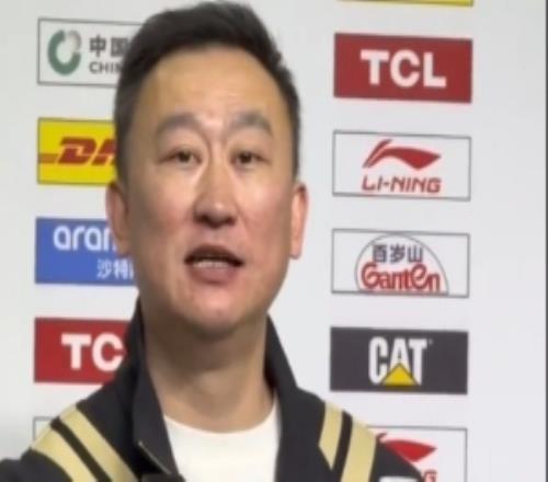 刘维伟：杨瀚森离开后实在没有五号位间歇期会重点补充内线外援