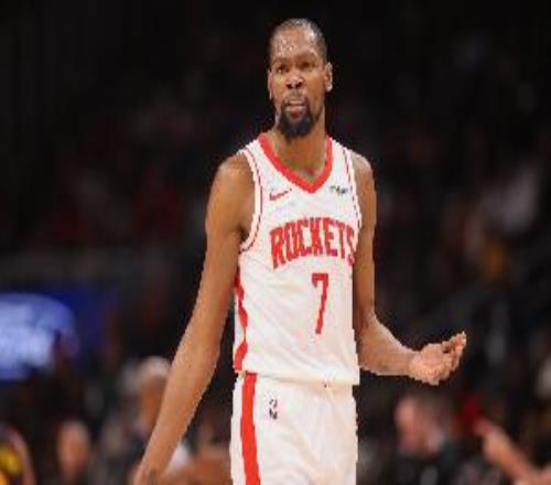 50%先生！杜兰特上半场8投4中&三分2中1拿到9分5篮板4助攻0失误