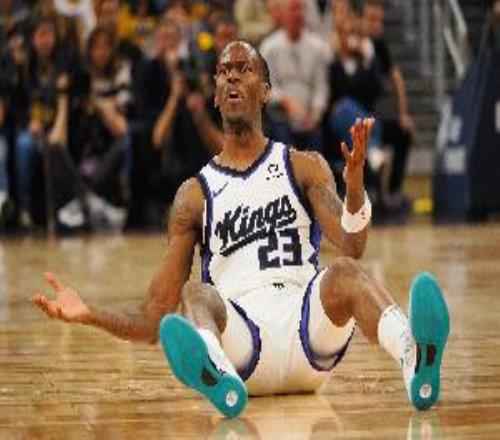 奥康纳：埃利斯才26&生涯三分41.6%&防守出色他将为骑士带来提升