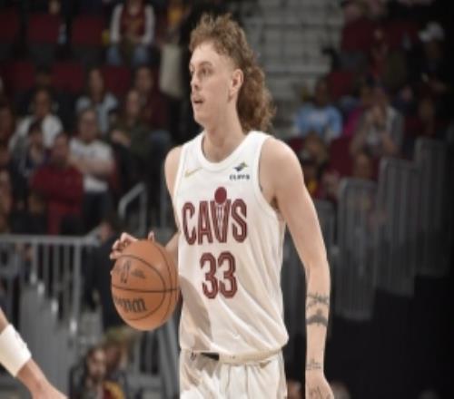 命中率极低！美记：骑士队将裁掉澳大利亚双向锋线卢克特雷弗斯