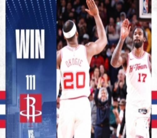 外线双煞！火箭官方发布赢球海报：封面人物是奥科吉和伊森