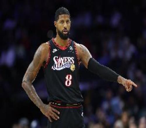 乔治达到过顶级球星的高度但几度更换球队后均未达到预期成绩