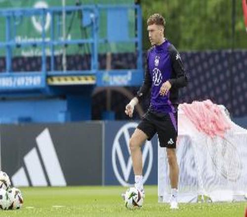 记者：格鲁达渴望获得更多上场时间，将从布莱顿租借加盟莱比锡