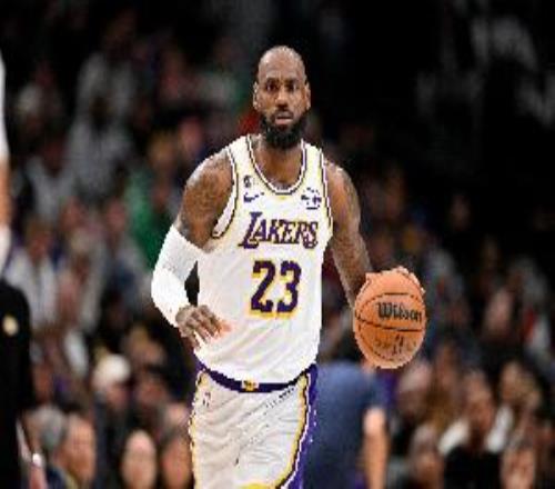 詹姆斯：我爱纽约始终心怀敬意我一直都很喜欢这里的球迷！