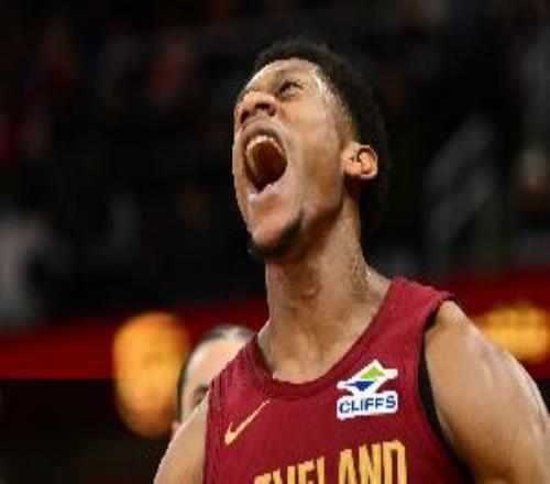 国王主帅：计划是亨特周三进行训练若一切顺利他周四可完成首秀