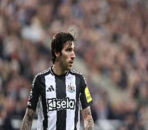 邮报记者：阿森纳和纽卡没有任何接触，托纳利是非卖品