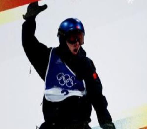 中国队首枚奖牌！单板滑雪男子大跳台决赛：苏翊鸣两次触雪获铜牌